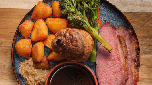 SUNDAY ROASTS ARE BACK!