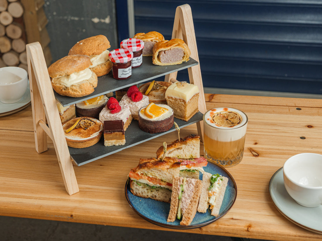 MOTHER'S DAY AFTERNOON TEA & SUNDAY ROAST OFFER